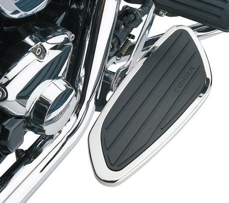 COBRA 750 AERO/C2/PHANT FR SWEPT F/BDS (06 - 4118) - DRIVEN Canada's Powersports 06 - 4118