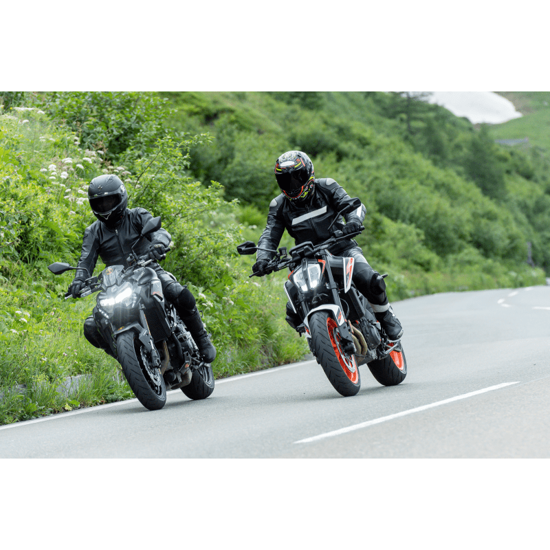 CONTINENTAL 190/50ZR17 (73W) CONTI ROAD REAR (02445930000) - DRIVEN Canada's Powersports 401923801681902445930000
