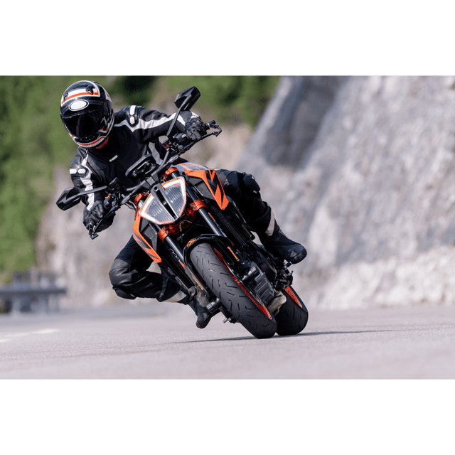 CONTINENTAL 120/70ZR17 (58W) CONTI SPORT ATTACK 4 FRONT (02445980000) - DRIVEN Canada's Powersports 401923801687102445980000