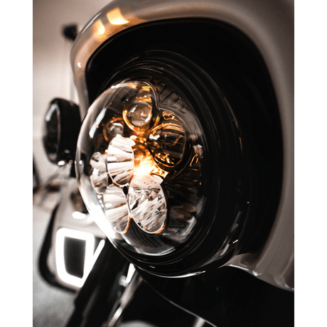 CUSTOM DYNAMICS HEADLIGHT SHARK DEAMON 7" LED COLOR CHANGING (SD2 - 7 - 14) - DRIVEN Canada's Powersports SD2 - 7 - 14