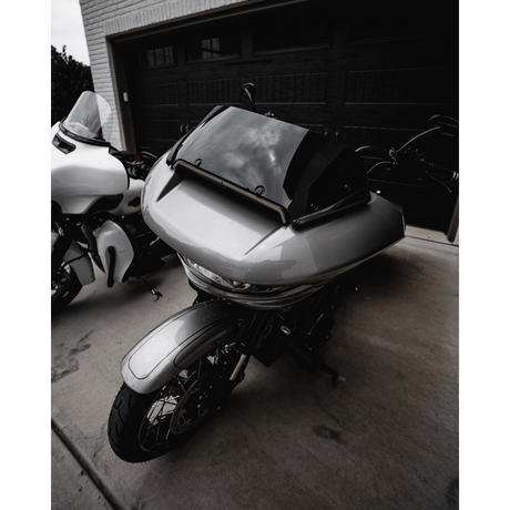 CUSTOM DYNAMICS LIGHT LED TURN SIGNAL WINDSHIELD TRIM LENS - DRIVEN Canada's Powersports CD - RG23 - SWT - B