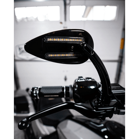 CUSTOM DYNAMICS MIRRORS LED RUN & TURN SIGNAL - DRIVEN Canada's Powersports CD - MIR - PLUG - B