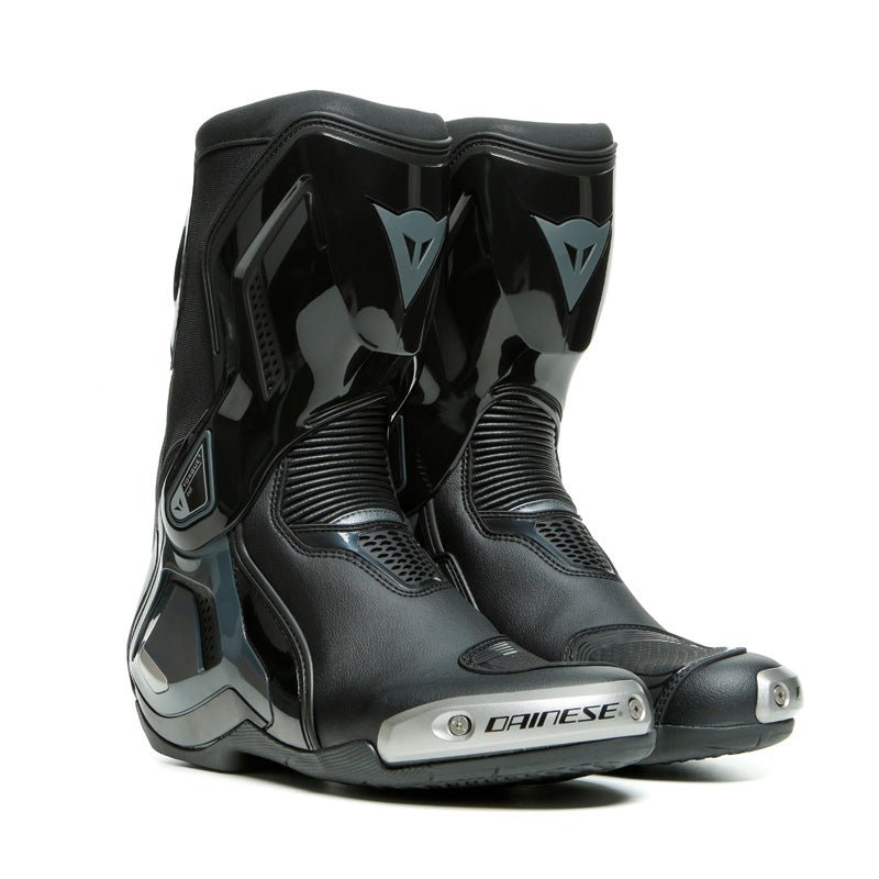 DAINESE TORQUE 3 OUT BOOTS BLACK/FLUO RED (47) - DRIVEN Canada's Powersports 80510191464651795227 - 604 - 45