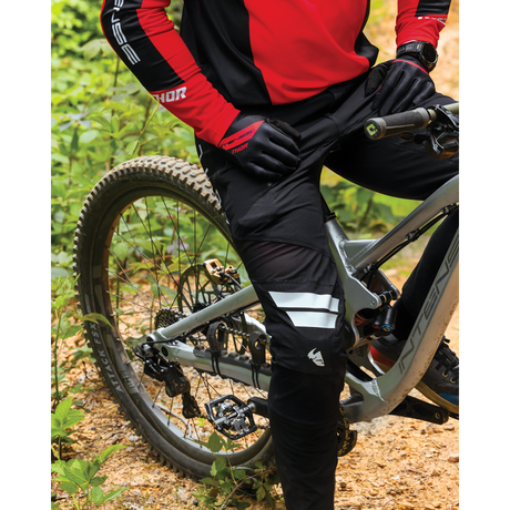 THOR PANT THOR ASSIST Black Lifestyle - Driven Powersports