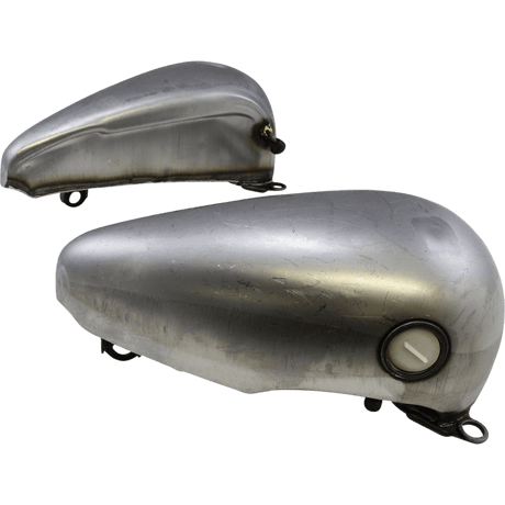 DRAG SPECIALTIES 3.5 GAL 84 - 99 FXST FATBOB TANKS SCR/CAPS (DS - 391237) - DRIVEN Canada's Powersports DS - 391237