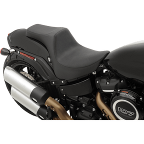 DRAG SPECIALTIES SEAT PRED III SMTH FXFB18 (0802 - 1071) - DRIVEN Canada's Powersports 0802 - 1071