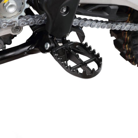 DRC/ZETA/UNIT ULTRA WIDE FOOT PEG (D48 - 02 - 882) - DRIVEN Canada's Powersports 4547836240744D48 - 02 - 882