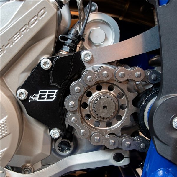 ENDURO ENGINEERING CLUTCH CYLINDER GUARD (13 - 9024) - DRIVEN Canada's Powersports 77942226803813 - 9024