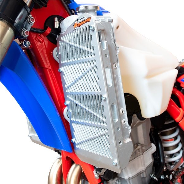 ENDURO ENGINEERING RADIATOR GUARD BETA ENDURO (12 - 4024) - DRIVEN Canada's Powersports 77942220209412 - 4024