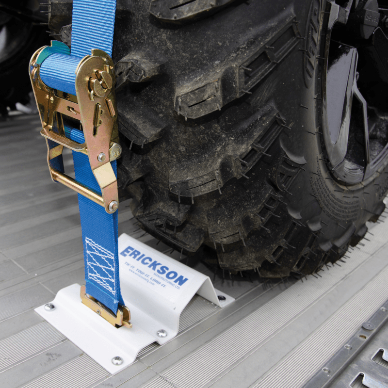 ERICKSON 2'X6.5' 1500LB RATCHET POWDER COAT CHOCK 24PC BOLT SET - DRIVEN Canada's Powersports 09163