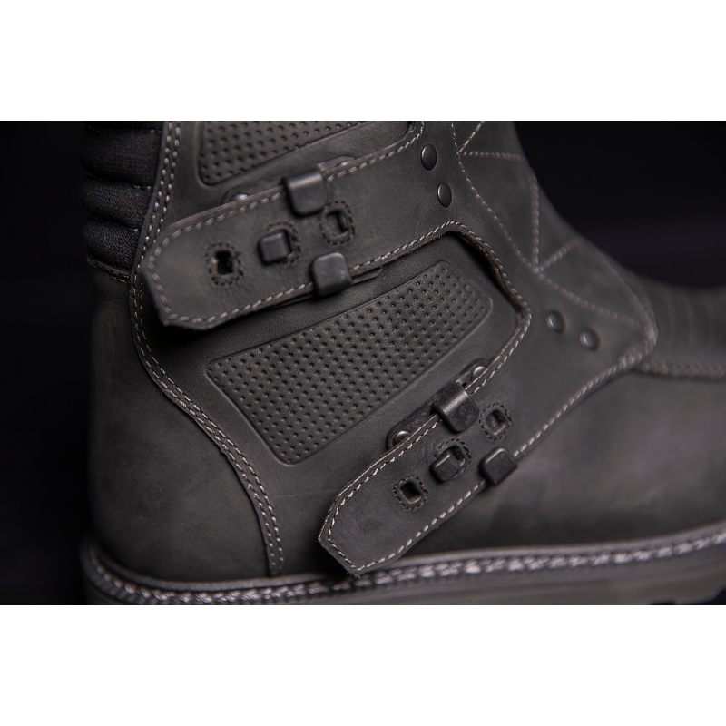 ICON BOOT ELSINORE2 CE Black Detail - Driven Powersports