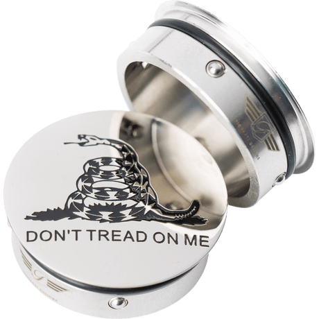 FIGURATI DESIGNS HARLEY - DAVIDSON DON’T TREAD ON ME CUSTOM SWING ARM COVERS (FD40 - DTOM - SS) - DRIVEN Canada's Powersports FD40 - DTOM - SS