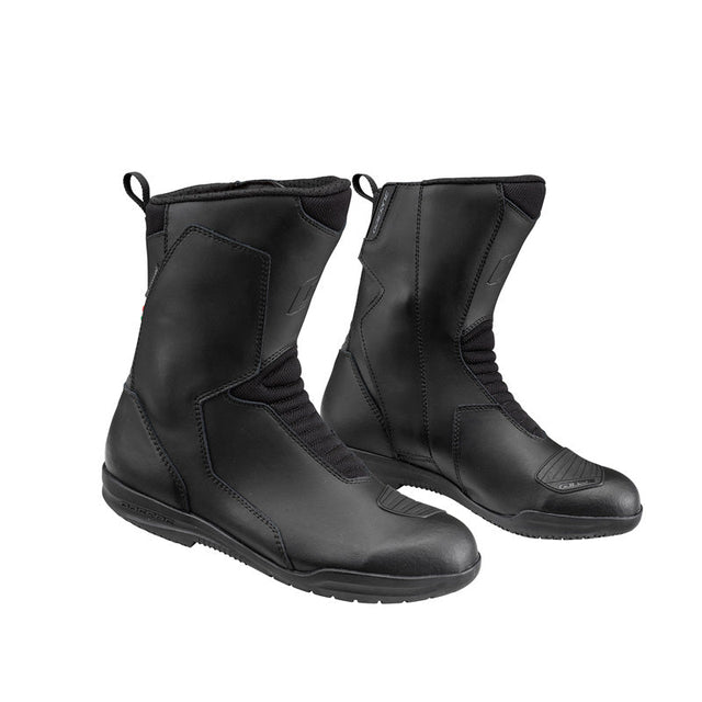 GAERNE G.YUMA AQUATECH BOOTS BLACK (44.5) - DRIVEN Canada's Powersports 20000002371212448 - 001 - 44.5