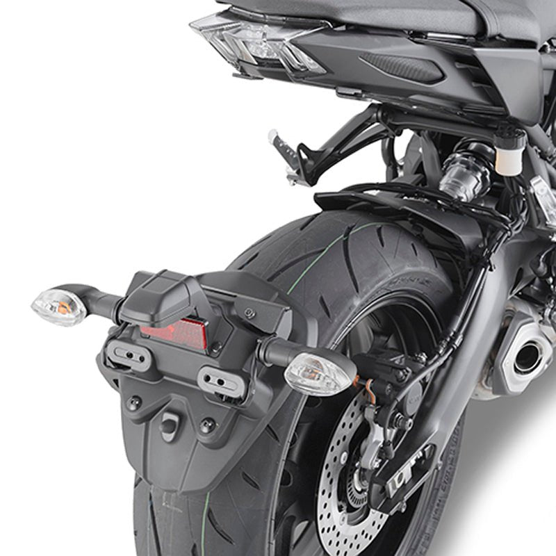 GIVI ADAPTER AND FLASHER REPOSITION KIT FZ09 (IN2132KIT) - DRIVEN Canada's Powersports 8019606217059IN2132KIT