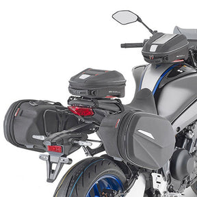 GIVI EASYLOCK BRACKET YAMAHA MT09 (TE2156) - DRIVEN Canada's Powersports 8019606277510TE2156