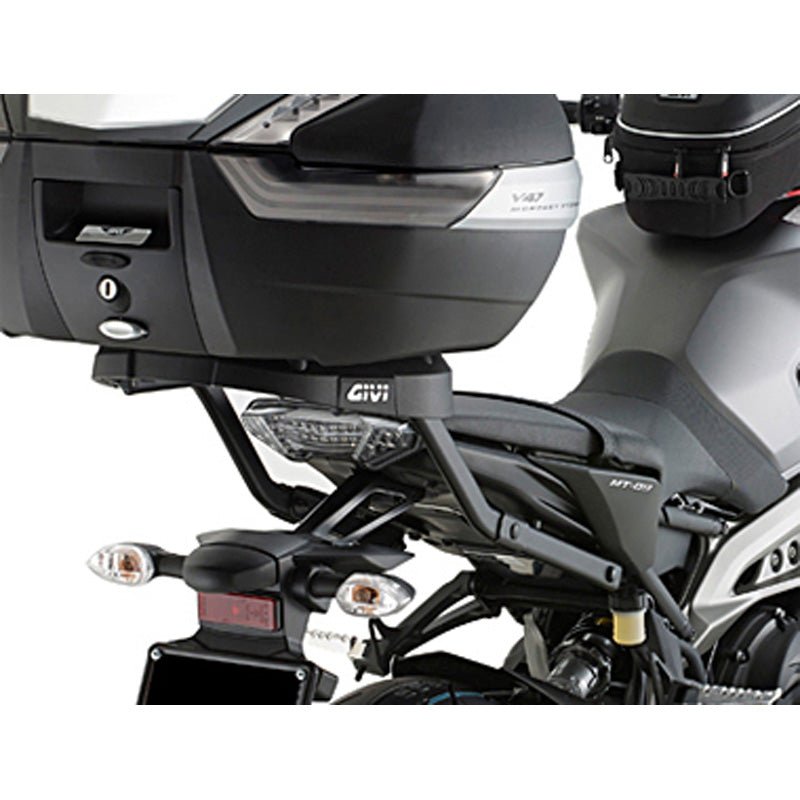 GIVI MONORACK FZ07 (2118FZ) - DRIVEN Canada's Powersports 80196061843992118FZ