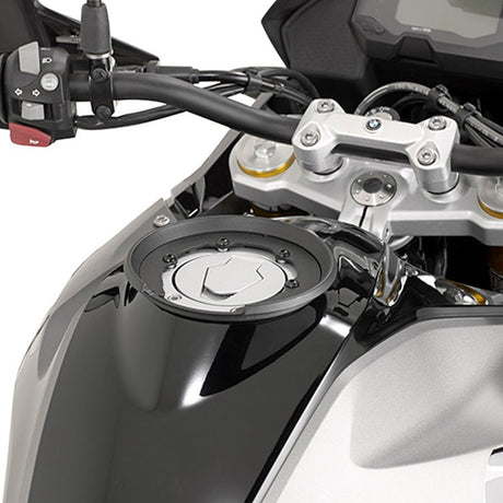 GIVI TANKLOCK SYSTEM BMW G310R/GS (BF31) - DRIVEN Canada's Powersports 8019606221278BF31