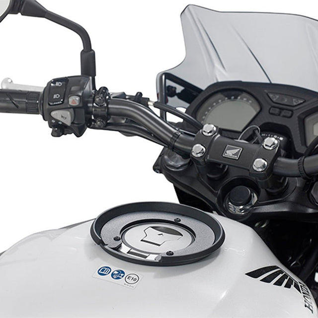 GIVI TANKLOCK SYSTEM CB650F/CBR1000RR (BF30) - DRIVEN Canada's Powersports 8019606220431BF30
