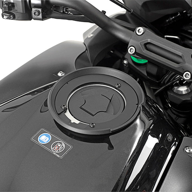 GIVI TANKLOCK SYSTEM VERSYS 650 (BF26) - DRIVEN Canada's Powersports 8019606204776BF26
