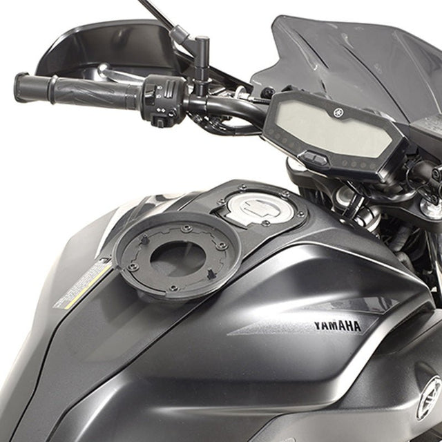 GIVI TANKLOCK SYSTEM YAMAHA MT07 (BF36) - DRIVEN Canada's Powersports 8019606230454BF36