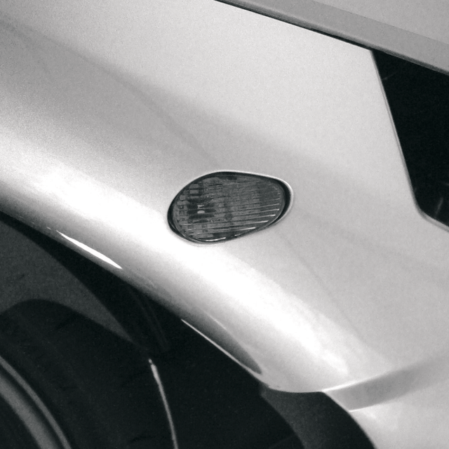 HOT BODIES 03 - 14YZFR6/02 - 14YZFR1 FLUSHMOUNT - DRIVEN Canada's Powersports Y04R1 - SIG - SMK