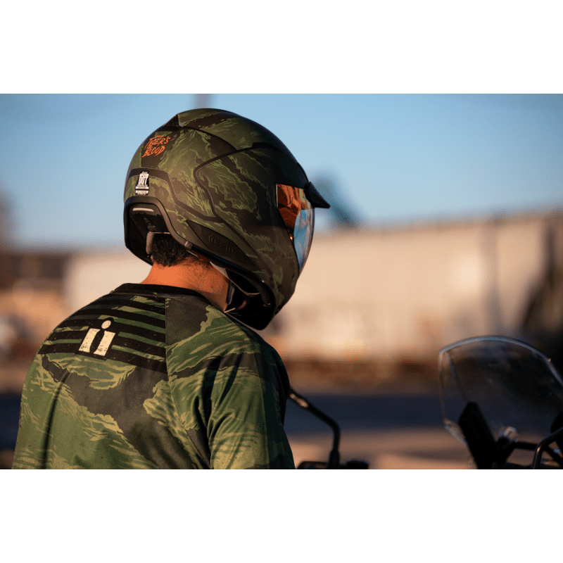 ICON HLMT DOMN TIGRBLOOD - DRIVEN Canada's Powersports 0101 - 149240101 - 14924