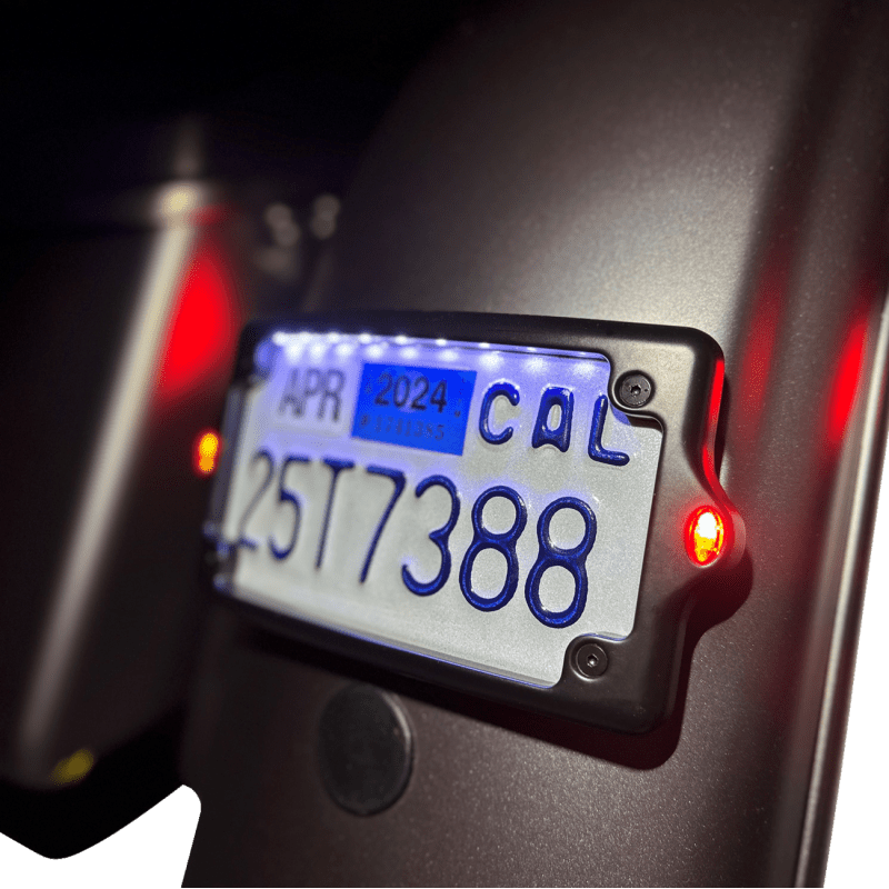 KODLIN CURVED ELYPSE 3 - 1 TOURING LICENSE PLATE KIT - DRIVEN Canada's Powersports KUS20300