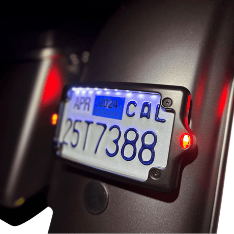 KODLIN CURVED ELYPSE 3 - 1 TOURING LICENSE PLATE KIT - DRIVEN Canada's Powersports KUS20300