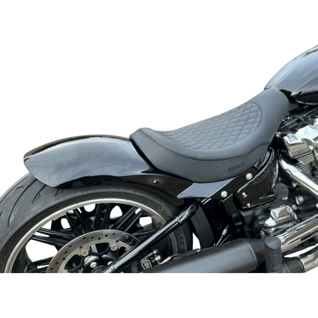 KODLIN SOLO SEAT M8 BREAKOUT 18 - 22 W/RR FNDR & STOCK TNK - DRIVEN Canada's Powersports K59662 - S