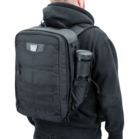 KURYAKYN BACKPACK MOMENTUM RUNAWAY PN 5257 (485243) - DRIVEN Canada's Powersports 191209040482485243
