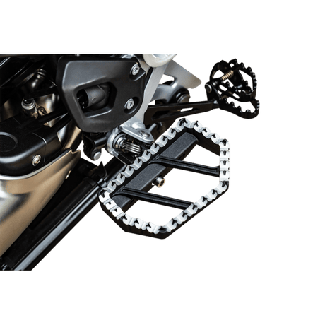 KURYAKYN PEG ADAPTERS DRIVER BMW PN 8907 (424862) - DRIVEN Canada's Powersports 191209043209424862