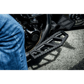 KURYAKYN RIOT BRAKE PEDAL PAD F/80 - 19 FLHT ST/PN 3575 - DRIVEN Canada's Powersports 191209034719486923
