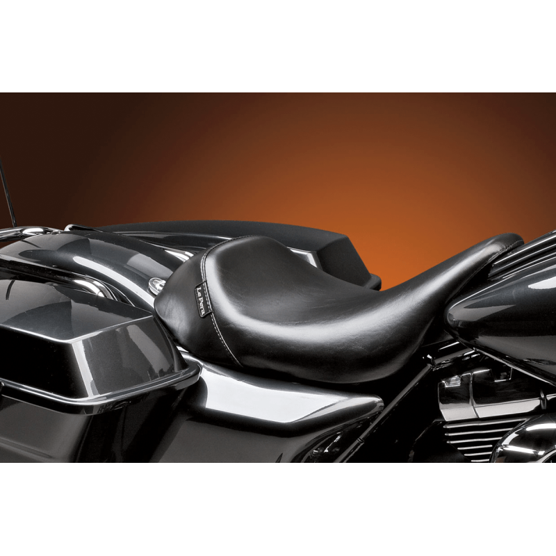 LE PERA 08 - 19 FLHT BARE BONE SMOOTH SOLO SEAT (LK - 005) - DRIVEN Canada's Powersports LK - 005