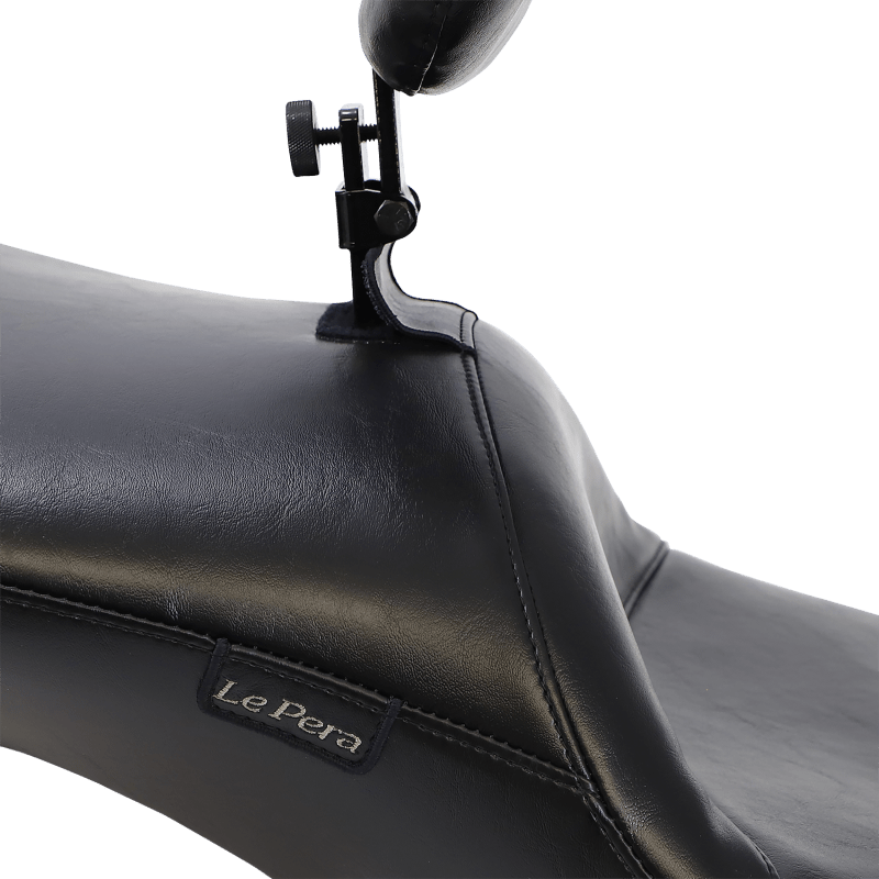LE PERA 08 - 19 FLHT MAVERICK SEAT LONG SMTH BK/R (LK - 957DLBRS) - DRIVEN Canada's Powersports LK - 957DLBRS