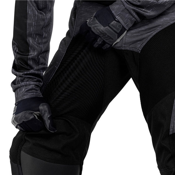 LEATT PANT MOTO 3.5 STLTH L - DRIVEN Canada's Powersports 60095565813885026020743