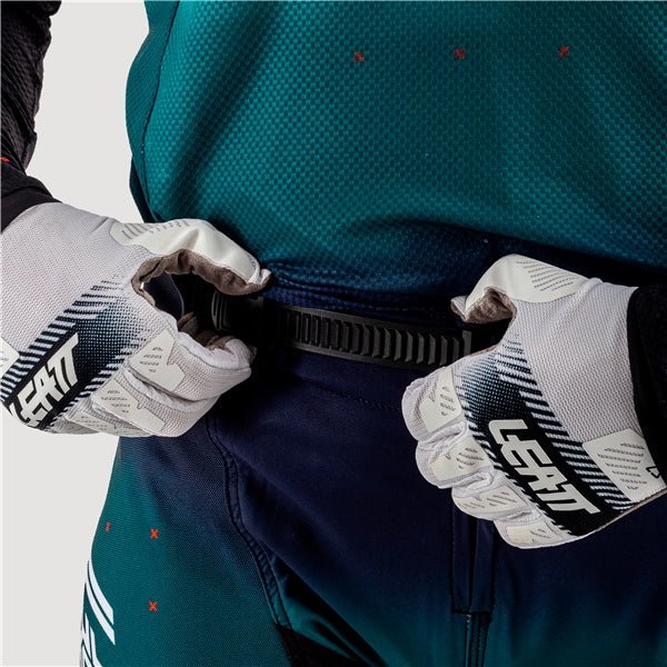 LEATT PANT MOTO 4.5 WOM MARINE M - DRIVEN Canada's Powersports 60095565053465025300941