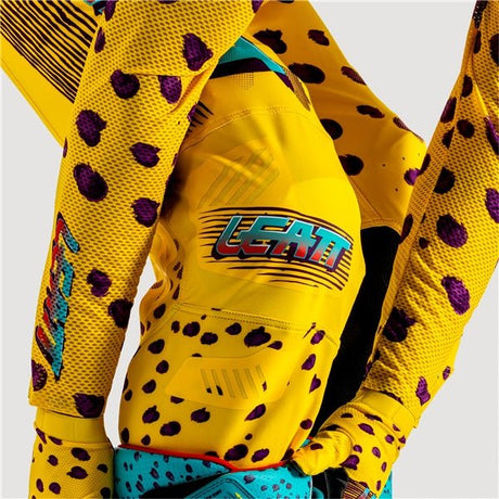 LEATT PANT MOTO 5.5 I.K.S CHEETAH S - DRIVEN Canada's Powersports 60095565035575025300261