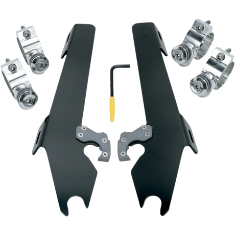 MEMPHIS SHADES 04 - 13 VICTORY VEGAS BW MOUNT KIT - DRIVEN Canada's Powersports MEK1930