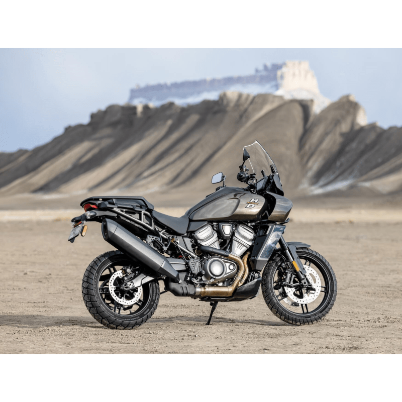 MICHELIN 170/60R17 72V SCORCHER ADVENTURE REAR OE (06587) - DRIVEN Canada's Powersports 352870637915406587