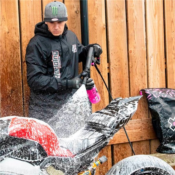 MUC OFF MOTORCYCLE PRESSURE WASHER BUNDLE (20212CA) - DRIVEN Canada's Powersports 503783520646320212CA