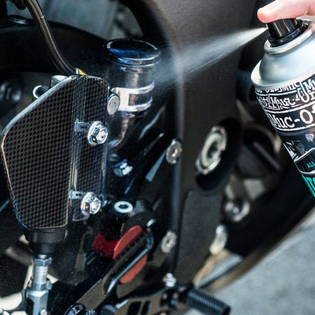 MUC OFF MOTORCYCLE PROTECTANT (500ML) (608US) - DRIVEN Canada's Powersports 5037835608007608US