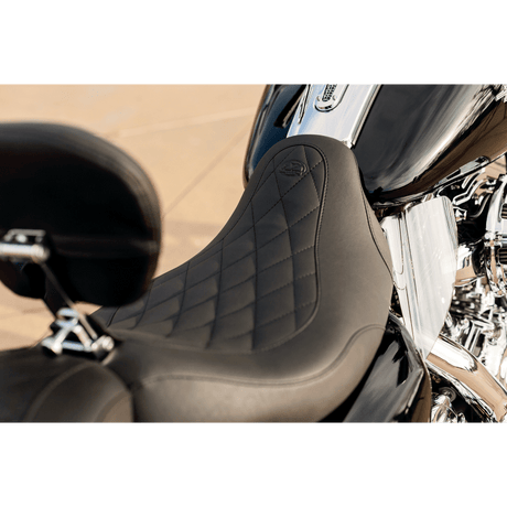 MUSTANG 08 - UP FLHR/X/T/TR WD TRIP SOLO (79725) - DRIVEN Canada's Powersports 79725