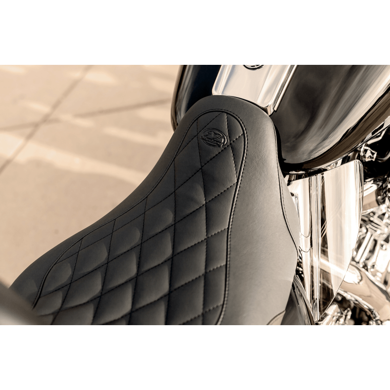 MUSTANG 08 - UP FLHR/X/T/TR WD TRIP SOLO (79725) - DRIVEN Canada's Powersports 79725