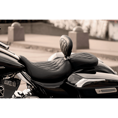 MUSTANG SEAT REAR WDTRIP DIMOND - Driven Powersports Inc.76695