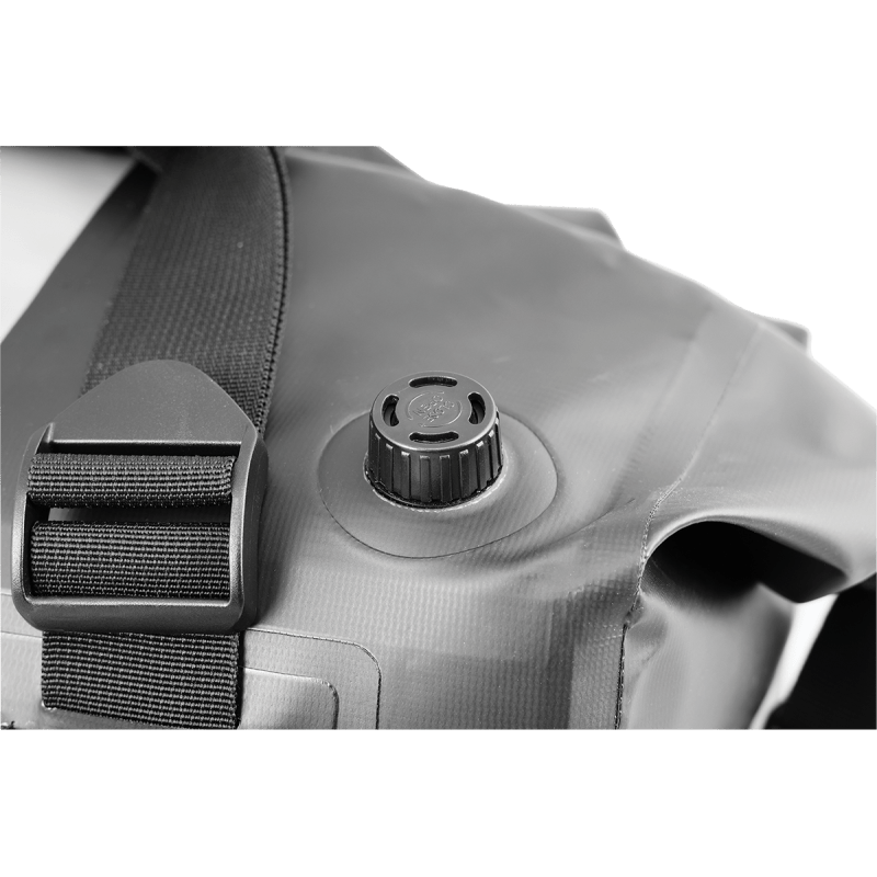 NELSON - RIGG HURRICANE 25L DUFFLE BAG (SE - 4025) - DRIVEN Canada's Powersports 718943000543SE - 4025