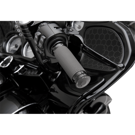 PERFORMANCE MACHINE 08 - 19 FLHT/FLHR CONTOUR GRIPS PR - DRIVEN Canada's Powersports 0063 - 2020 - B0063 - 2020 - B