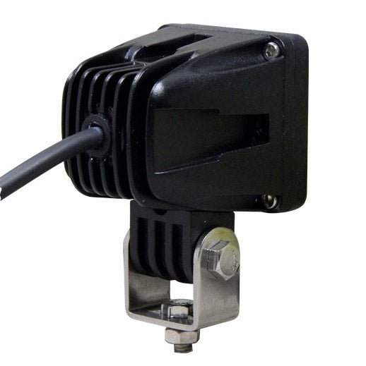 QUAKELED QUANTUM SPOT LIGHT - DRIVEN Canada's Powersports 718193337444QQU133