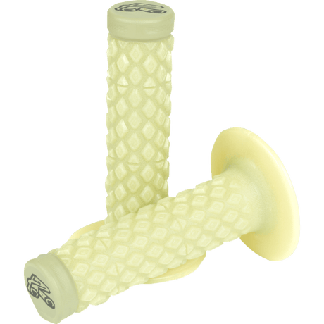 RENTHAL MX - R WORKS DUAL COMFORT GRIP ARAMID (G196) - DRIVEN Canada's Powersports 765442151931G196