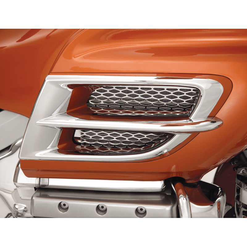SHOW CHROME SIDE FAIRING ACCENT GRILLES PR - Driven Powersports Inc.72537895134052 - 682