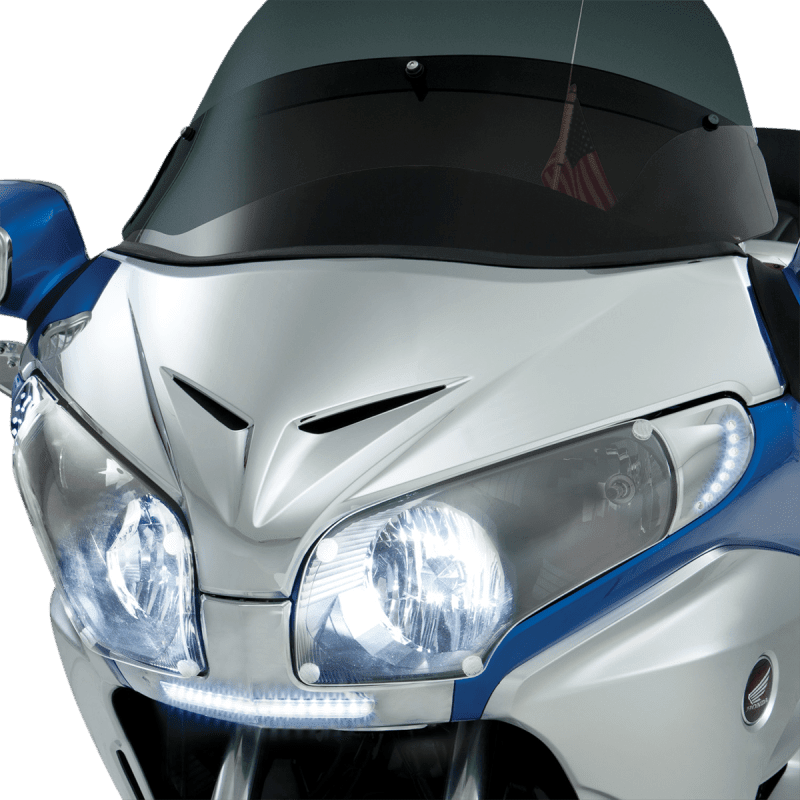 SHOW CHROME WINDSHIELD GARNISH 2012 - Driven Powersports Inc.72537897221552 - 795